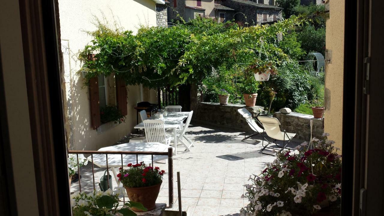 Gite De L'Eyrieux Les Ollières-sur-Eyrieux 外观 照片